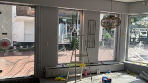 Raamtekenin Linda Binnenkant pand